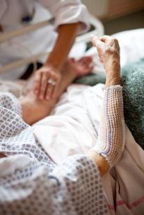 La médecine palliative devrait aussi être plus présente dans la formation initiale de tous les soignants