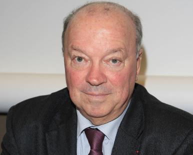Dr Jean-Pierre Door (UMP) : « Une médecine sous la coupe des organismes payeurs »